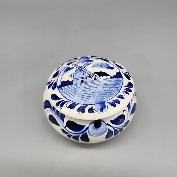 Blue White Round Porcelain Small Trinket Box Windmill Vintage Made In Mexico - Picture 1 of 5
